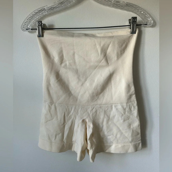 Shapermint Cream Shapewear Shorts - Picture 2 of 5